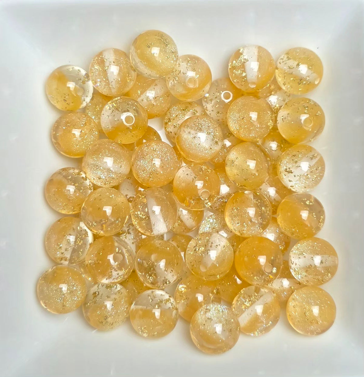 Champagne Glitter & Gold Foil Acrylic Beads – 16mm – 5 Pack