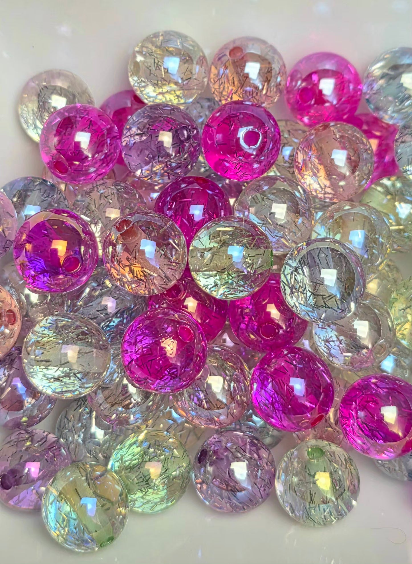 Multicolor Tinsel Acrylic Beads – 16mm – 10 Pack