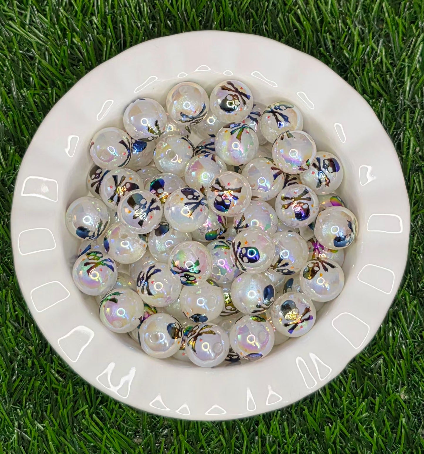 Glow in the Dark Skull & Crossbones Acrylic Beads – 5 Pack