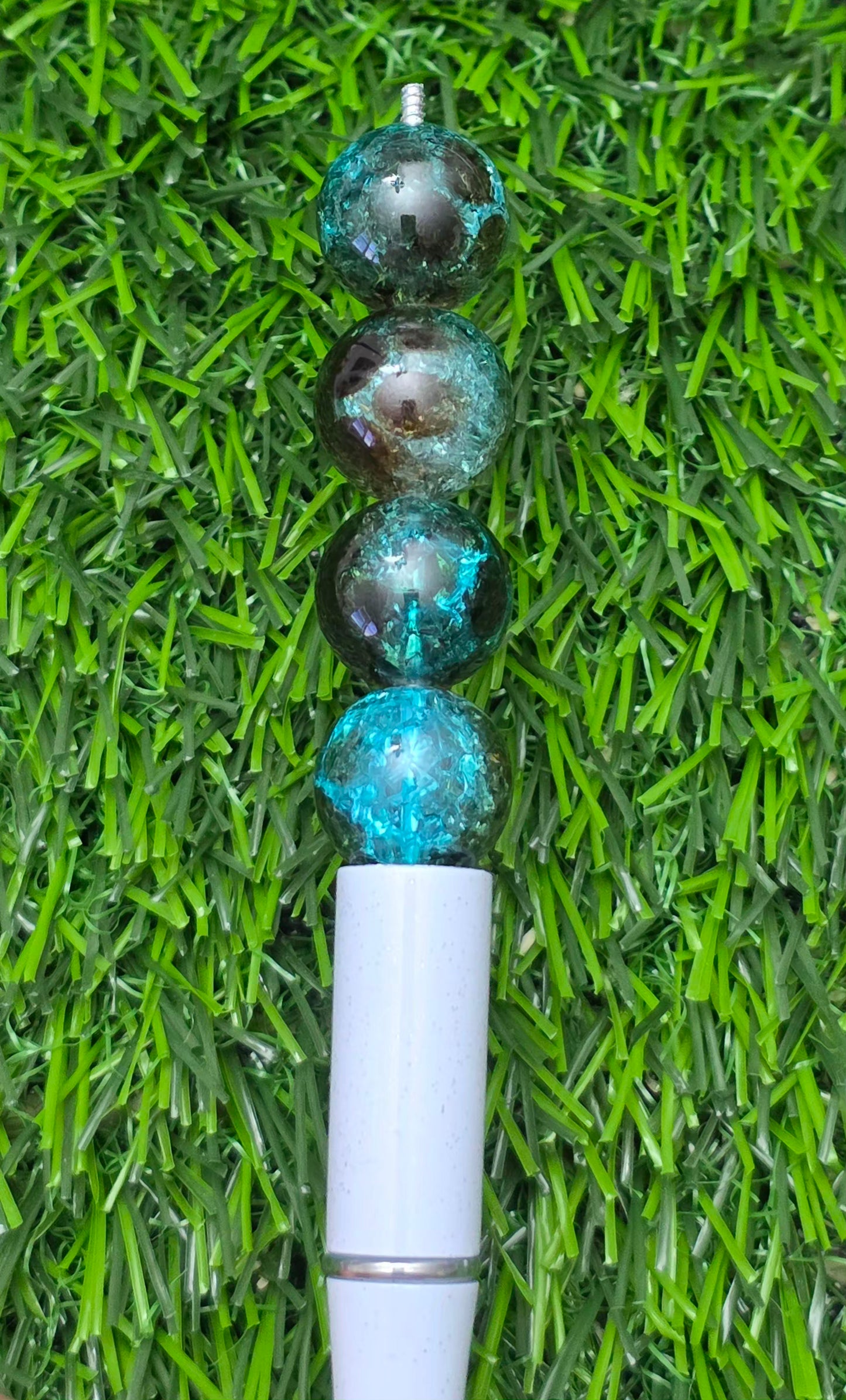 16MM Teal & Black Crackle Acrylic Beads – 5 Piece Pack