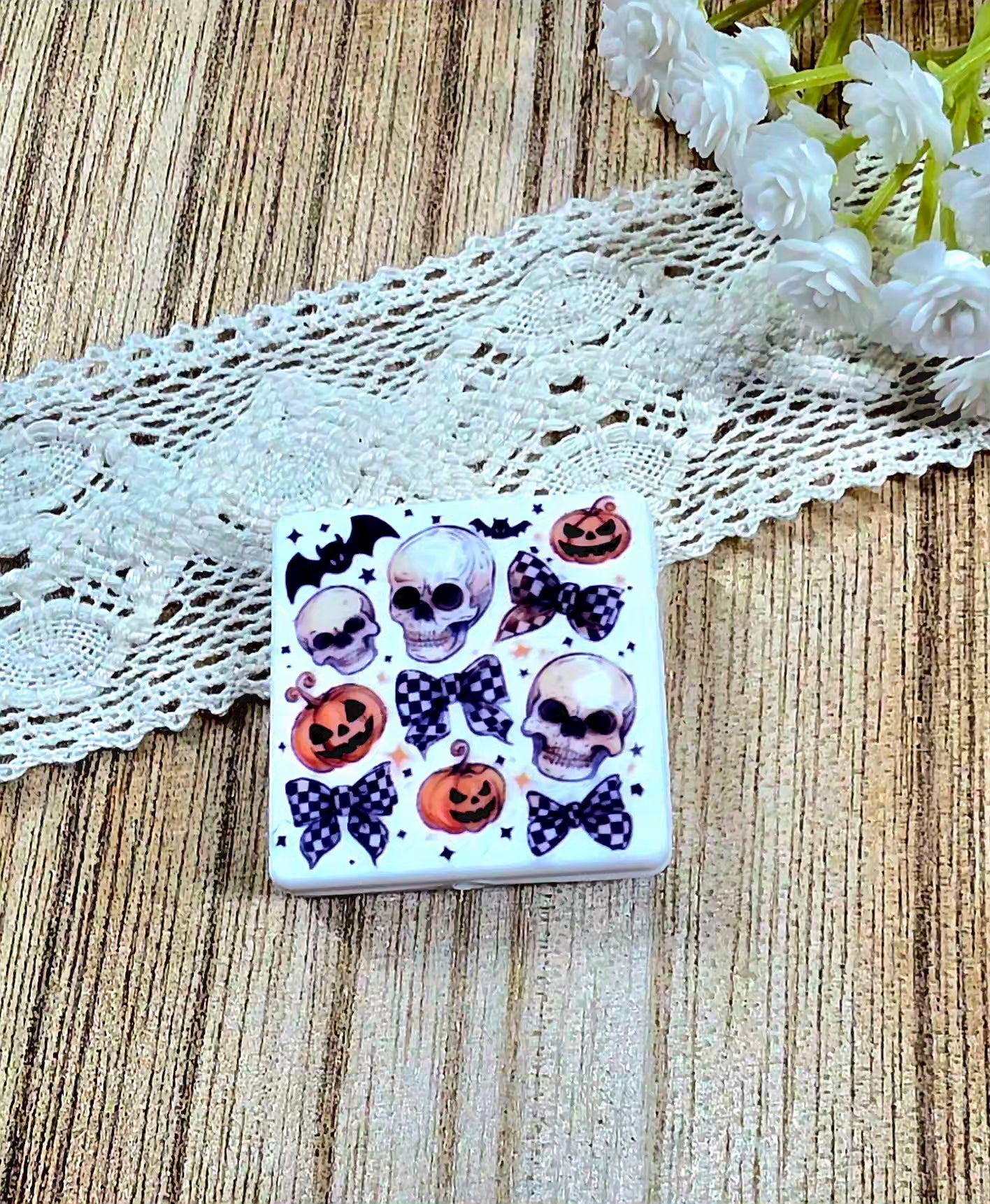 Spooky Skulls & Pumpkins Halloween Silicone Focal Bead