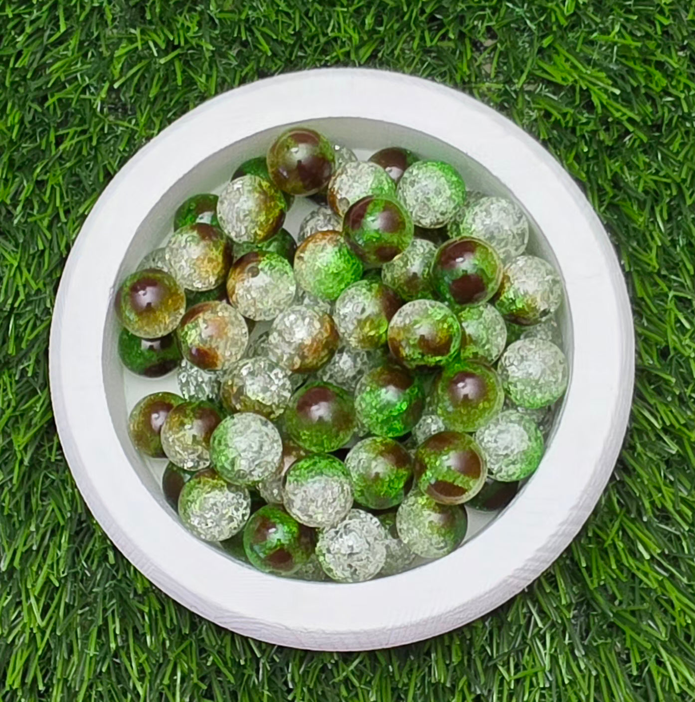 16MM Green & Black Crackle Acrylic Beads – 5 Piece Pack